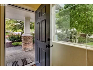 Photo #6: 23239225 Listing