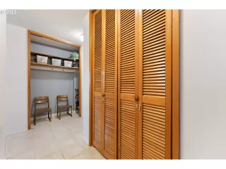 Photo #4: 23245244 Listing 