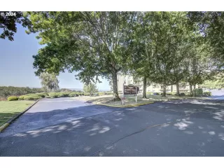 Photo #3: 23245588 Listing 