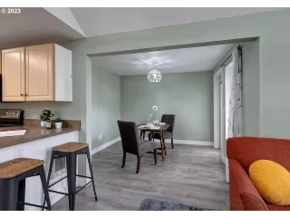 Photo #5: 23246247 Listing 