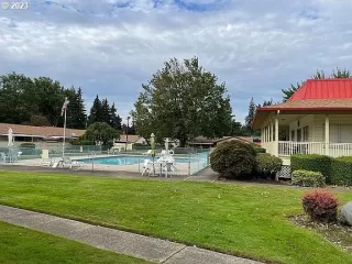 Photo #1: 23248135 Listing 