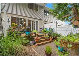 Photo #3: 23250382 Listing 