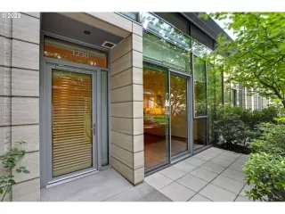 Photo #2: 23251600 Listing 