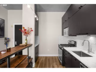 Photo #1: 23252113 Listing