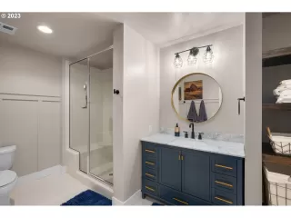 Photo #2: 23252113 Listing