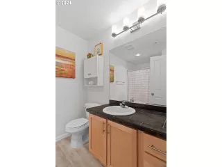 Photo #1: 23252331 Listing