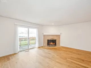 Photo #3: 23252997 Listing 