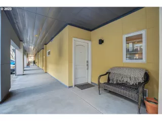 Photo #1: 23253921 Listing