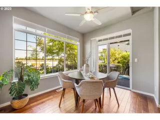 Photo #3: 23255127 Listing