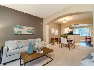 Photo #3: 23257188 Listing 