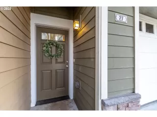 Photo #2: 23257554 Listing