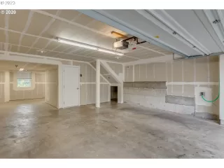 Photo #5: 23257734 Listing 