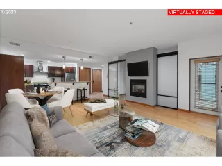 Photo #3: 23260653 Listing