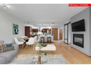 Photo #4: 23260653 Listing