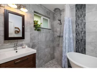 Photo #6: 23261549 Listing 