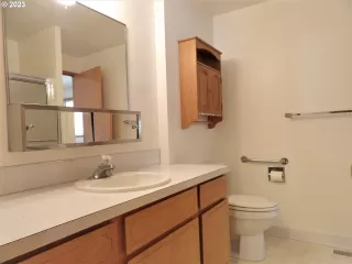 Photo #3: 23262151 Listing 