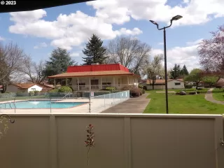 Photo #6: 23262151 Listing 