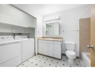 Photo #6: 23262661 Listing 