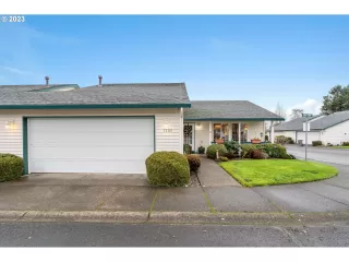 Photo #2: 23264460 Listing