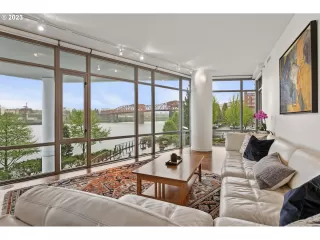 Photo #1: 23265194 Listing