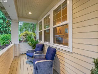 Photo #2: 23265456 Listing