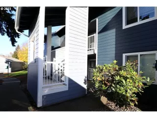 Photo #5: 23265534 Listing 