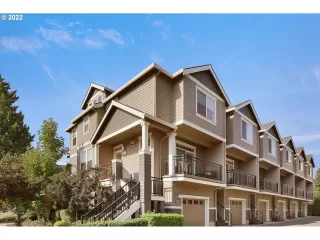 Photo #1: 23266766 Listing