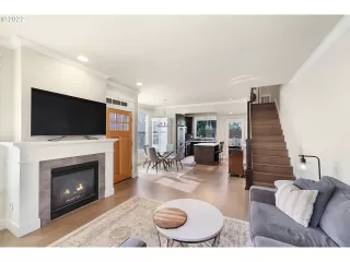 Photo #4: 23266766 Listing