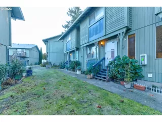 More Details about MLS # 23267279 : 1721 NE 116TH ST B