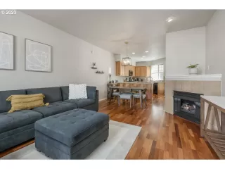 Photo #4: 23269088 Listing 