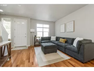 Photo #6: 23269088 Listing 