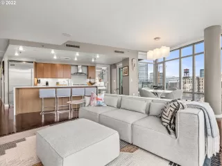 Photo #6: 23270922 Listing 
