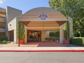 Photo #1: 23271292 Listing