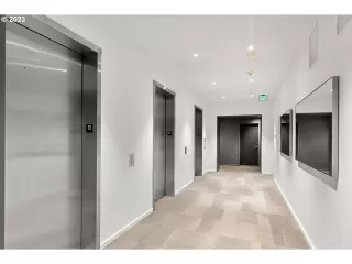 Photo #3: 23272390 Listing 