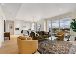 Photo #4: 23272390 Listing 