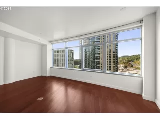 Photo #3: 23272970 Listing