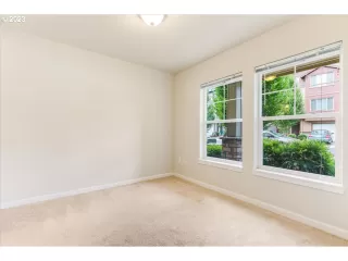 Photo #5: 23273946 Listing 