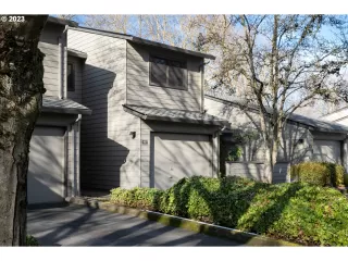 Photo #2: 23274217 Listing 