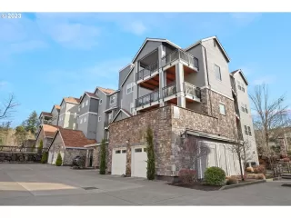 Photo #2: 23275970 Listing