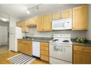 Photo #1: 23277535 Listing