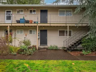 Photo #2: 23278240 Listing 