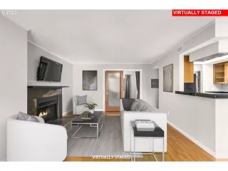 Photo #1: 23279131 Listing