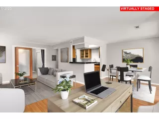 Photo #3: 23279131 Listing