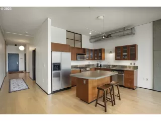 Photo #2: 23280637 Listing 