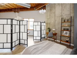 Photo #5: 23280981 Listing