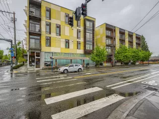 Photo #1: 23282589 Listing