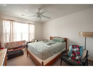 Photo #6: 23283001 Listing 