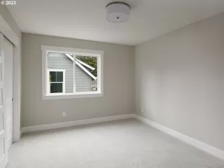 Photo #3: 23284839 Listing