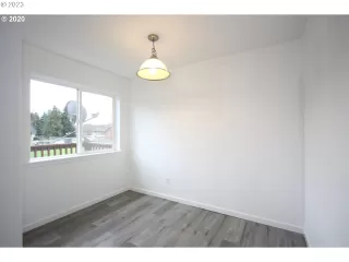 Photo #4: 23286324 Listing