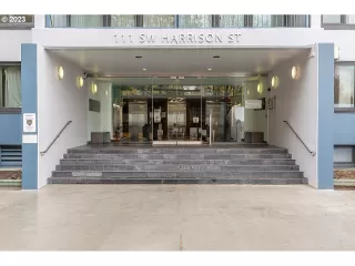 Photo #1: 23287815 Listing 